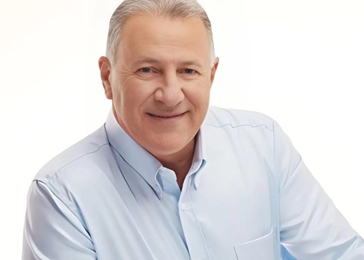 Exalcalde Gilberto Serulle lucha contra cáncer de páncreas; permanece ingresado en el HOMS