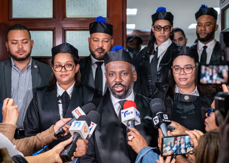 Ministerio Público asegura que Santiago Hazim encabezó un entramado corrupto para beneficiarse del SeNaSa