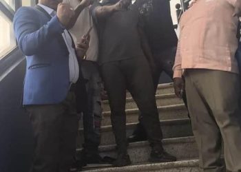 Agentes policiales colocaron paquete falso de droga a tres choferes de la ruta Villa Mella-Sabana Perdida, SDN