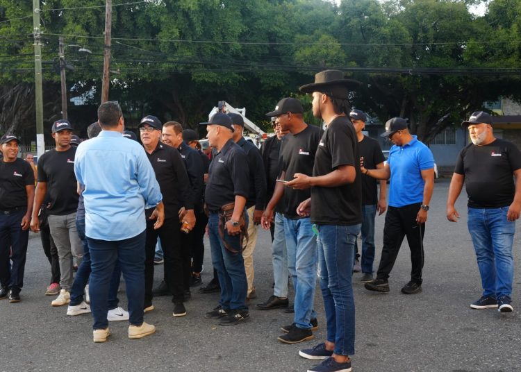 Cientos de personas se concentran frente al Palacio de Justicia de Ciudad Nueva exigiendo justicia por el Caso Senasa
