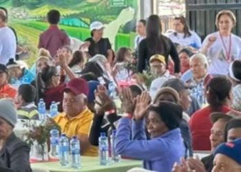 Equipo de empresarios y voluntarios realizan evento solidario en Constanza