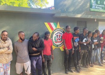 Detienen 15 migrantes haitianos indocumentados en Guayubín