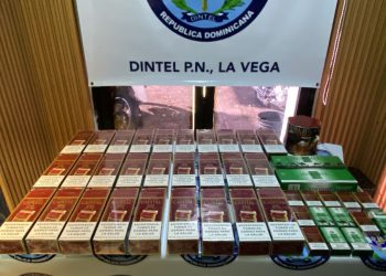 DINTEL La Vega realiza tres allanamientos y ocupa arma de fuego, municiones y mercancía ilegal