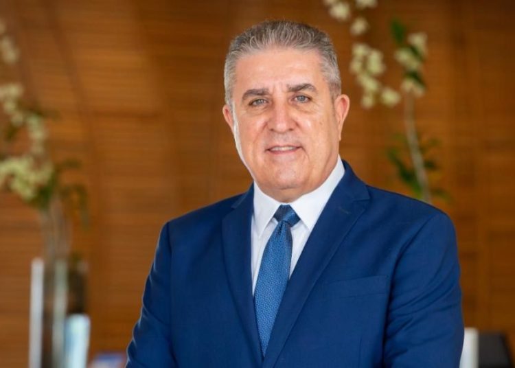 Andrés Fernández destaca impacto del parqueo en turismo La Romana–Bayahíbe