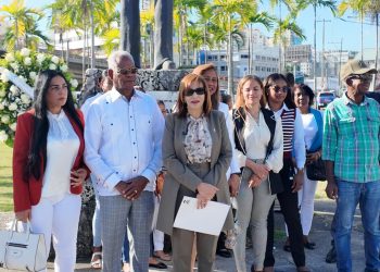 Adelys Olivares reafirma compromiso con leyes a favor de la diáspora en Día Internacional del Migrante