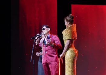 Artista Angelo Perrone culmina el año 2025 cargado de éxito