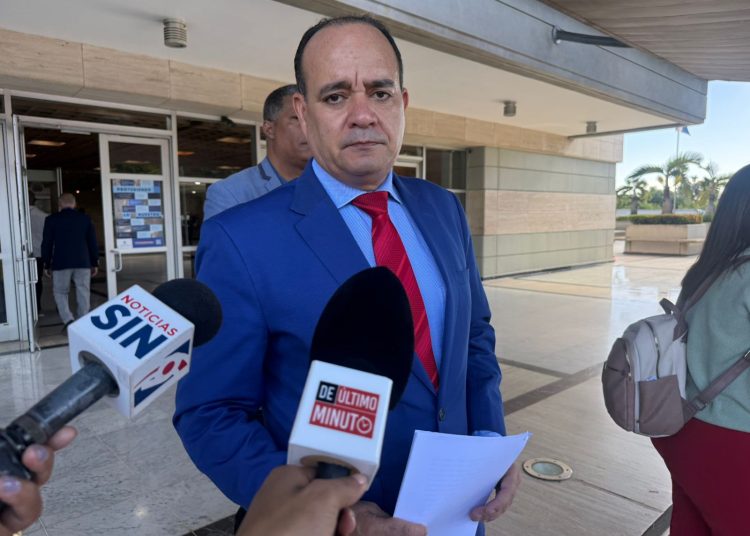 Convergencia solicita sometimiento de director de OGTIC y empresarios por desfalco millonario en SeNaSa