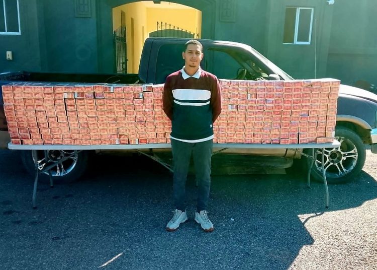 Ejército ocupa contrabando de más de 68 mil cigarrillos ocultos en caleta de una camioneta en Montecristi