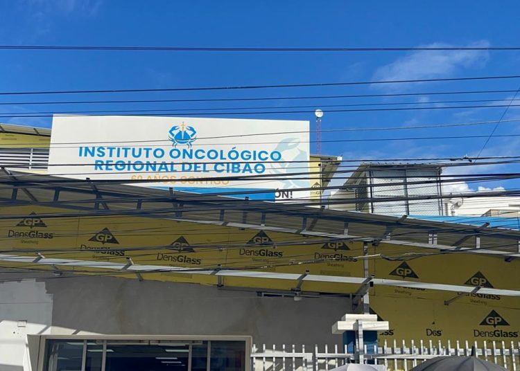 Director del Oncológico del Cibao denuncia sabotaje financiero y anuncia acciones judiciales