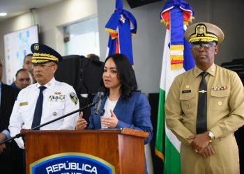 Faride Raful informa hallazgo de armas ilegales tras muerte de joven en Villa Consuelo