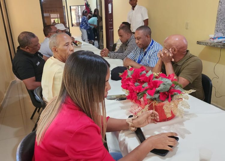 Compartir navideño con periodistas de la región sur Bahoruco e Independencia