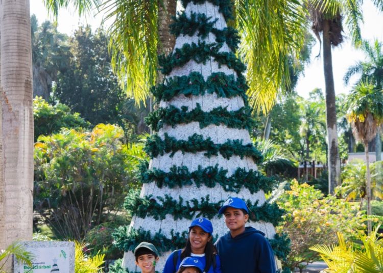 Tetra Pak y aliados inauguran el Reciclárbol en el Jardín Botánico