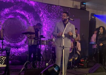 Yiyo Sarante, una de las grandes sorpresas de la fiesta de Navidad de Alofoke Media Group