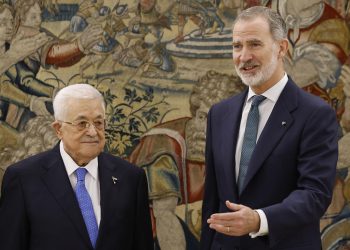 Felipe VI recibe a Abás en su segunda visita tras el reconocimiento del Estado palestino