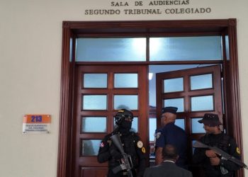 Yuez se reserva fallo sobre medida de coerción del caso Senasa para mañana domingo 