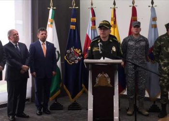 Desmantelan en Colombia red que tramitaba pasaportes para dominicanos prófugos de Justicia