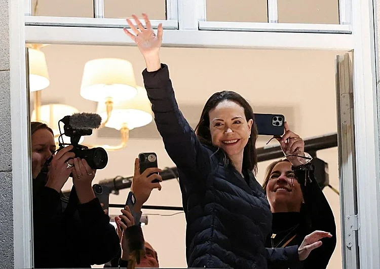 Machado dice que trabaja con el gobierno de EEUU pero no está implicada en sus operaciones