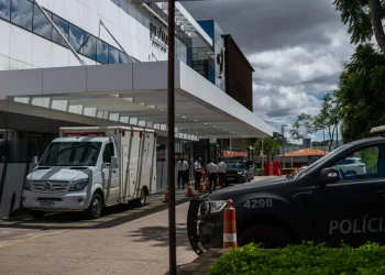 Bolsonaro se somete a una nueva cirugía para tratar las crisis de hipo