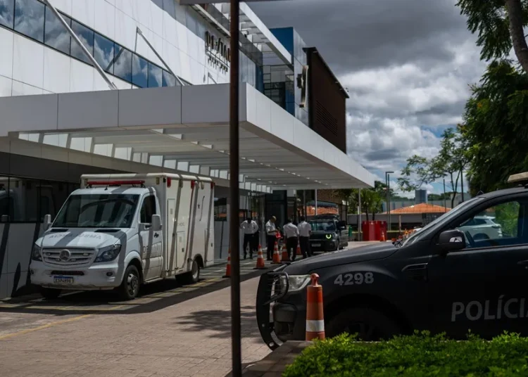 Bolsonaro se somete a una nueva cirugía para tratar las crisis de hipo