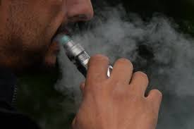 México prohíbe totalmente los vapeadores y cigarrillos electrónicos