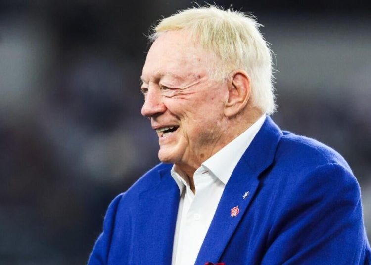 Jerry Jones asume el fracaso de los Cowboys y anticipa cambios en la franquicia