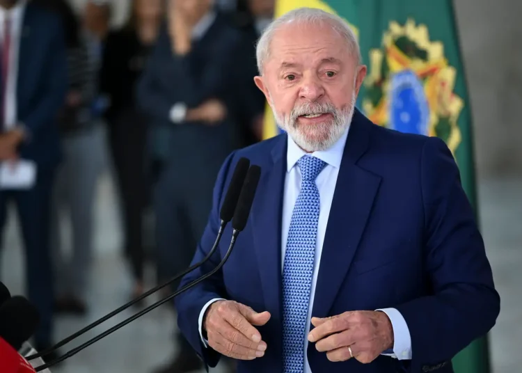 Lula se propone como mediador entre EE.UU. y Venezuela