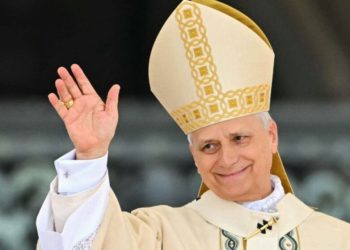El papa dice que la Iglesia es víctima de los servicios de Inteligencia en varios países