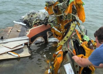 Suman seis muertos por caída de aeronave de Marina mexicana durante misión médica en Texas