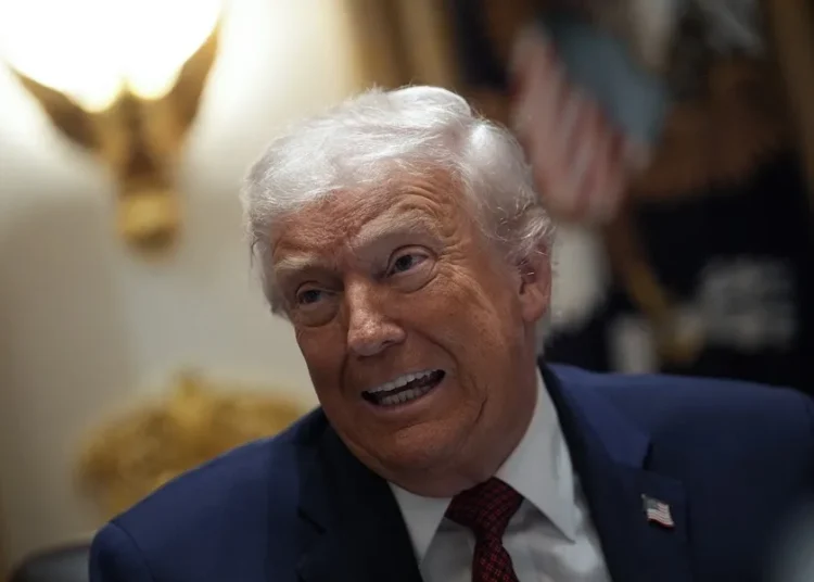 Trump amenaza con arancel del 5% a México por el incumplimiento del Tratado de Aguas