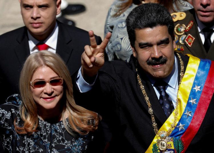 La fiscal general de EE.UU. publica la acusación formal contra Maduro y su esposa