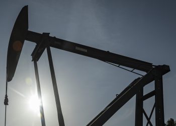 La crisis en Venezuela abre una vía para que India sustituya el petróleo ruso sancionado