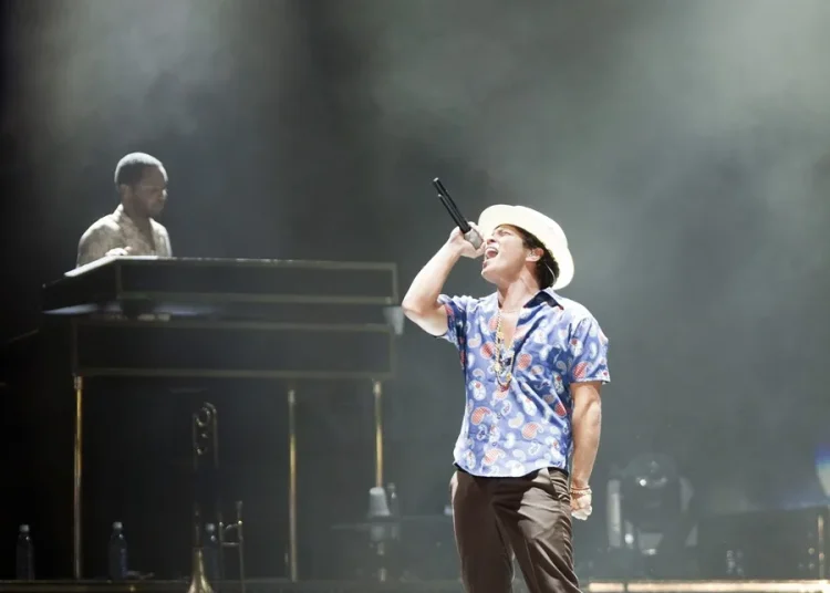 Bruno Mars anuncia gira con su álbum ‘The Romantic Tour’, que incluye una parada en Madrid