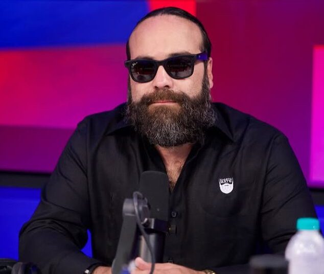 ¡En pleno vuelo! Casals narra cómo vivió el tenso momento de amenaza de bomba en el AILA