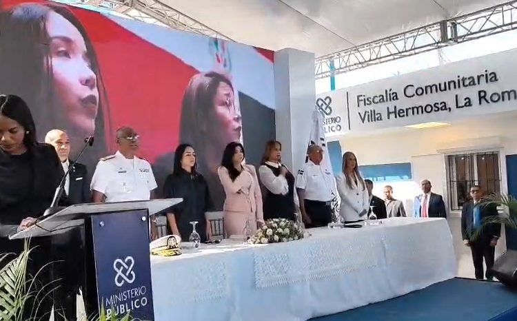 Yeni Berenice inaugura Fiscalía Comunitaria en Villa Hermosa