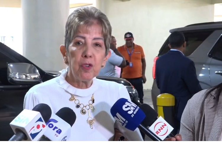 Senadora llama a la prudencia en caso de la niña Brianna Genao y critica la especulación mediática