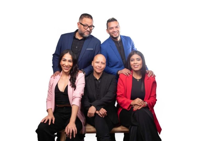 “Mi mujer es el plomero” llega en febrero a la Sala Ravelo