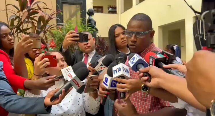 Autoridades habrían arrestado a hermano de mayor del Ejército vinculado a muerte de joven en Los Guandules