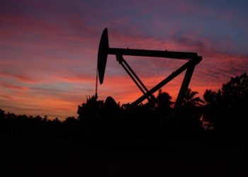 El crudo cambia de tendencia y ahora sube tras la intervención de EE.UU. en Venezuela