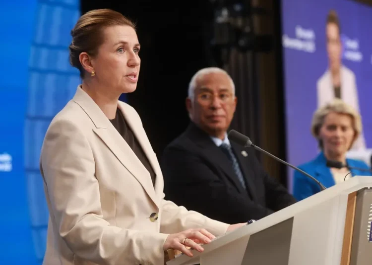 España y otros socios europeos defienden la soberanía de Groenlandia y piden cooperación a EE.UU