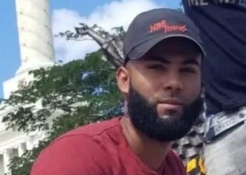 Familia y comunidad solicitan apoyo para localizar a joven desaparecido en Jarabacoa