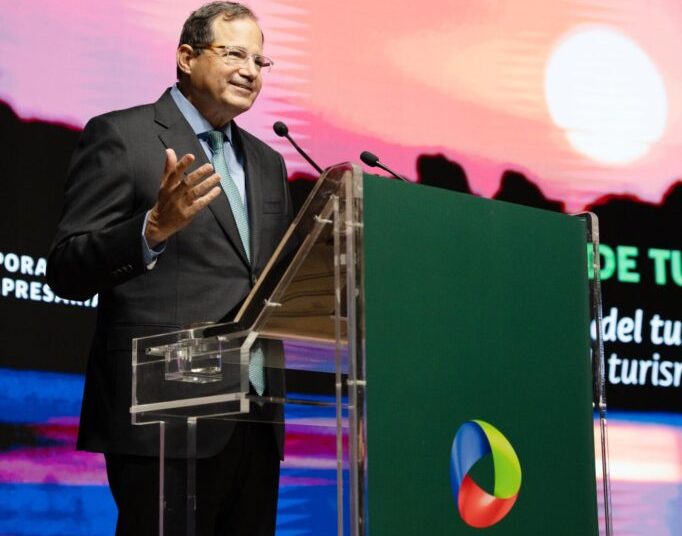 BHD realizó la tercera edición de su foro de turismo e inversión sobre tendencias en el Caribe