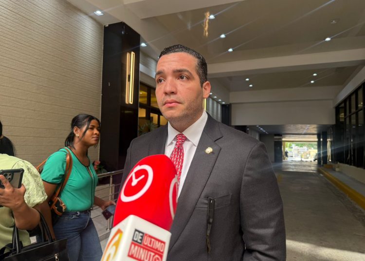 Charlie Mariotti Paz: “No existe la voluntad del Gobierno para aprobar el Código Laboral”