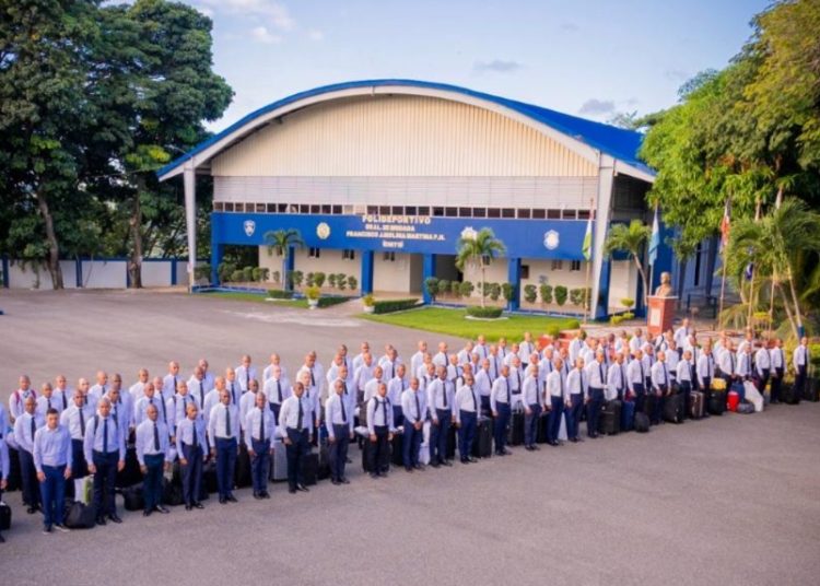 Policía Nacional, a través del IPES, recibe 202 nuevos aspirantes a cadetes