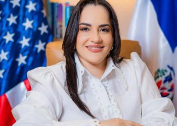 Abogada migratoria advierte sobre límites legales de la visa de turismo