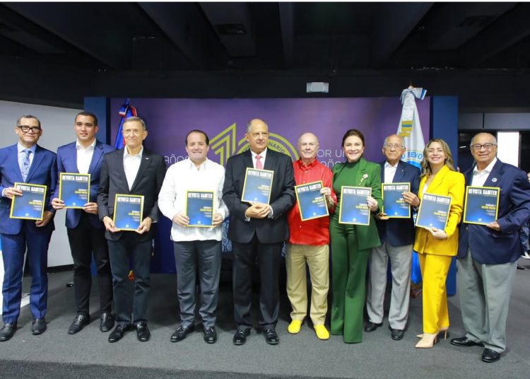 PRM lanza primera edición de la revista “Democracia y Derechos Humanos” dedicada a Peña Gómez