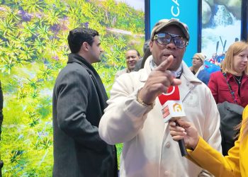Ramón Tolentino destaca la creatividad del stand dominicano en FITUR 2026