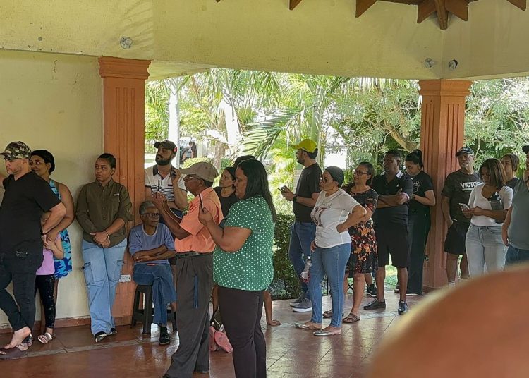 CAASD va a la comunidad y adelanta inicio trabajos rehabilitación tanque Juan Rafael