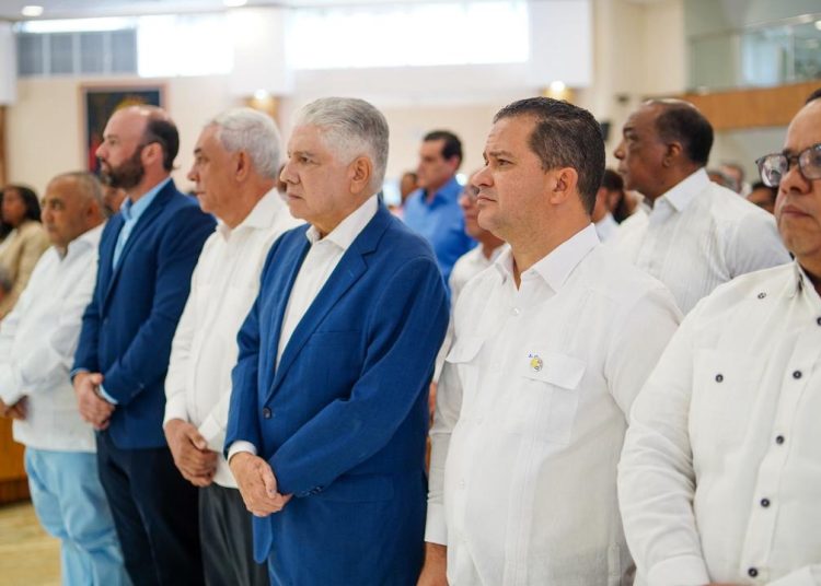 Eduardo Estrella reafirma principios del DxC en su 16 aniversario