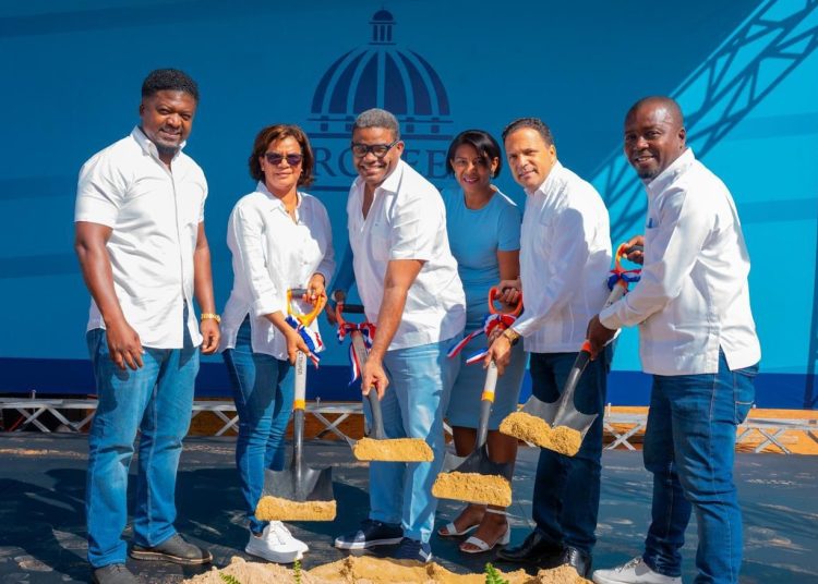 PROPEEP inicia construcción de la Eco Plaza Chirino con inversión de RD$75 millones