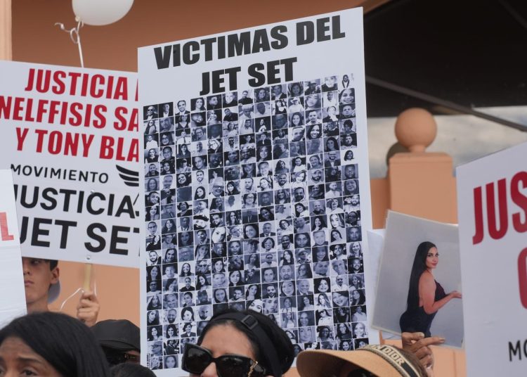 Rostros que no olvidan: clamor de justicia tras la tragedia Jet Set